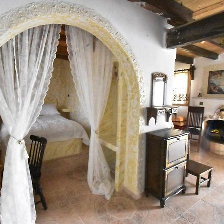 Lakena Traditional House Menetaí المظهر الخارجي الصورة