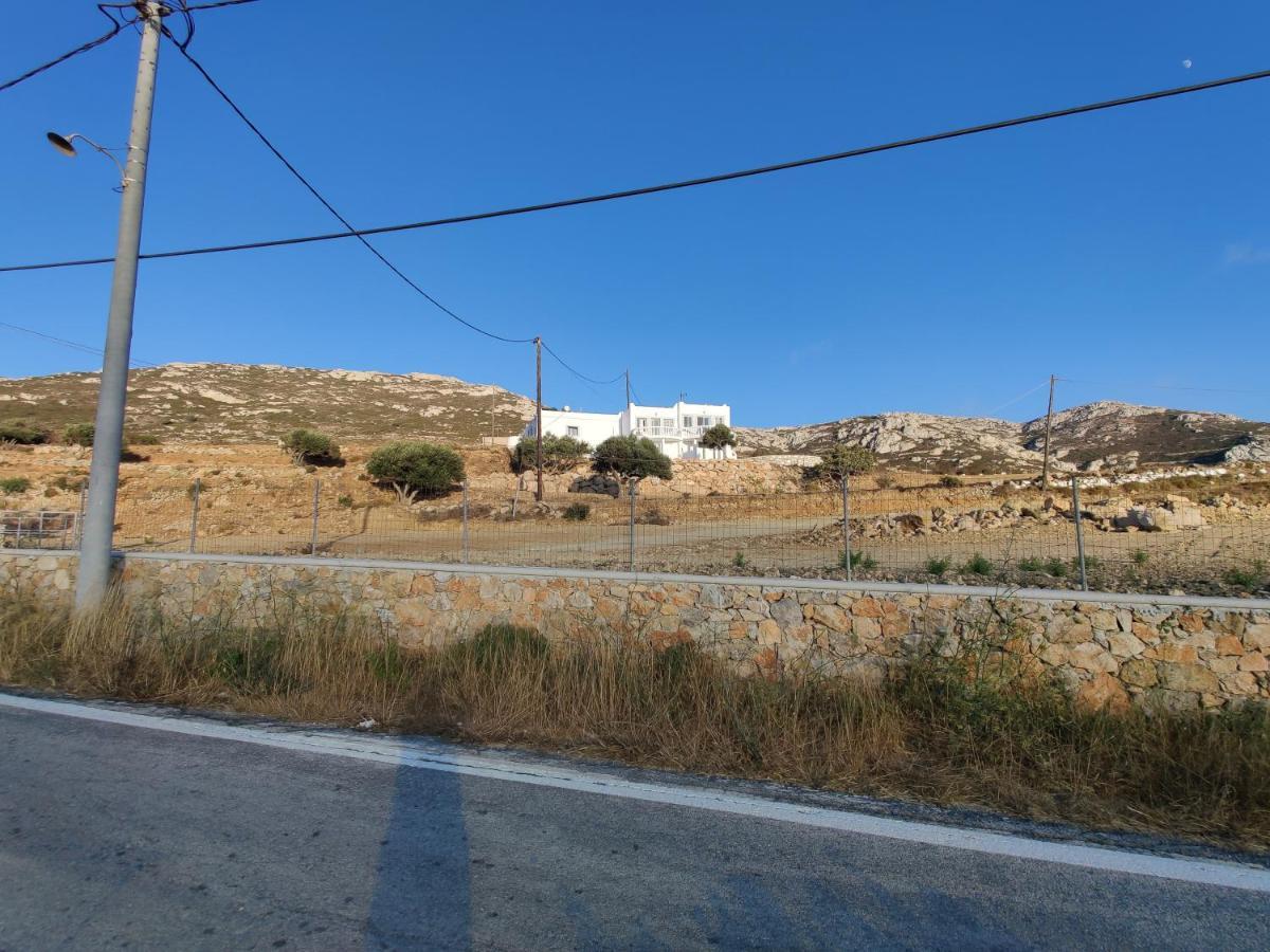 Lakena Traditional House Menetaí المظهر الخارجي الصورة